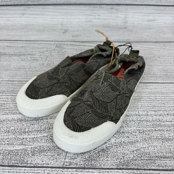 Roxy Women's Olive Leaf Printed Slip On Shoes Size 9 - Picture 1 of 12